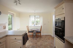 Nunswell_Kitchen (1)- click for photo gallery